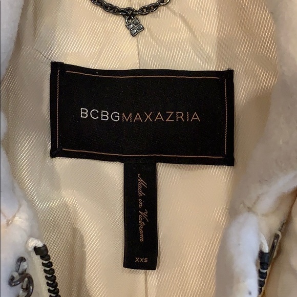 Cream short wool jacket - Picture 3 of 10